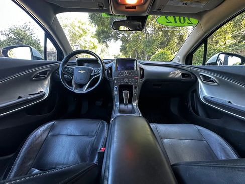 Used 2012 Chevrolet Volt Premium w/ Premium Trim Package image 23