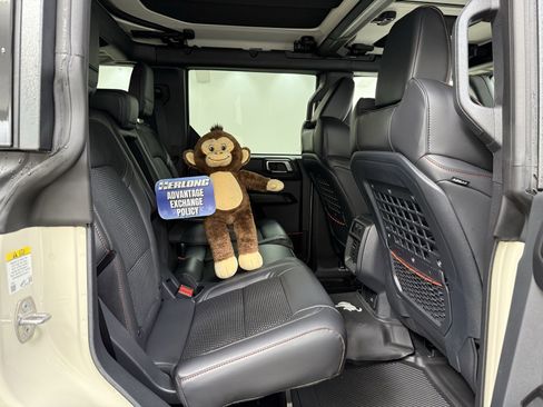 New 2025 Ford Bronco Raptor image 32