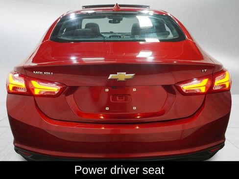 Used 2023 Chevrolet Malibu LT FWD image 7