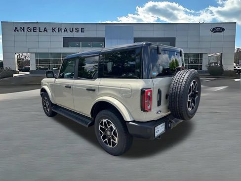New 2026 Ford Bronco Outer Banks AWD/4WD image 5