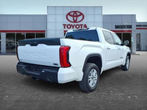 Certified 2025 Toyota Tundra SR5 w/ SR5 Premium Package AWD/4WD image 6