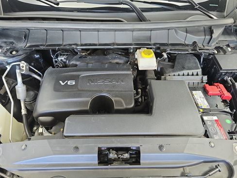 Certified 2023 Nissan Pathfinder Platinum w/ Cargo Package AWD/4WD image 32