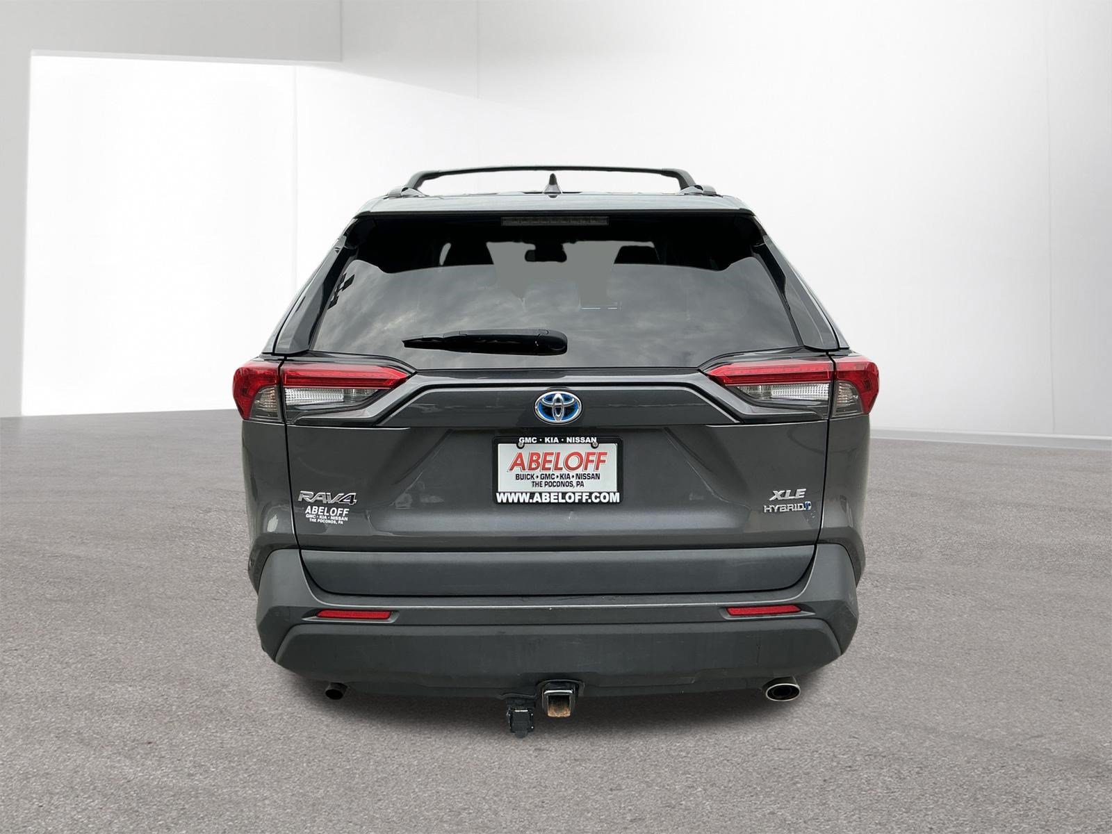 Used 2021 Toyota RAV4 XLE w/ Convenience Package AWD/4WD image 6