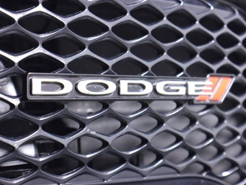 Used 2019 Dodge Durango R/T w/ Technology Group AWD/4WD image 44