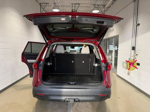 Certified 2025 Toyota Grand Highlander AWD image 13