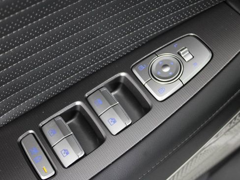 Certified 2025 Hyundai Palisade Calligraphy image 25