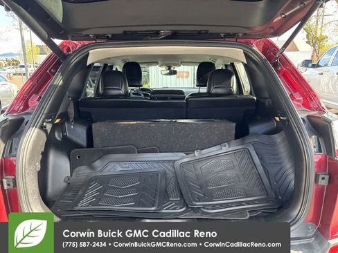 Used 2019 Jeep Cherokee Latitude Plus w/ Comfort/Convenience Group image 31