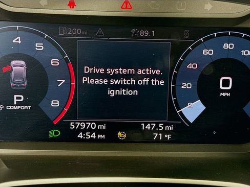 Used 2021 Audi Q3 2.0T Premium image 12