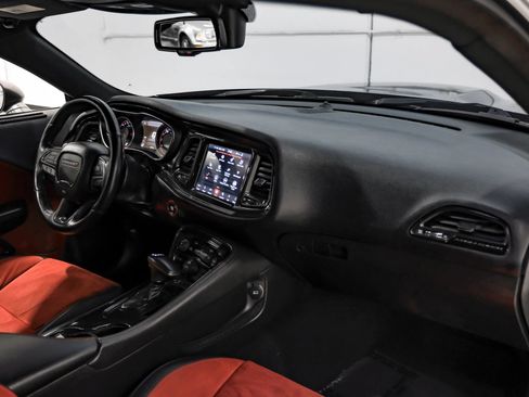 Used 2019 Dodge Challenger R/T Scat Pack w/ Dynamics Package RWD image 13