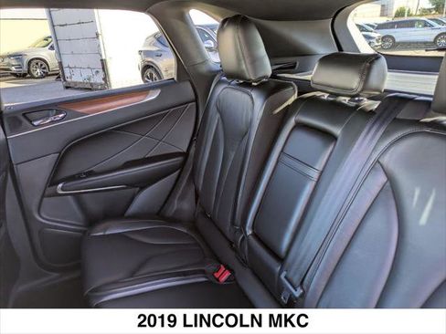 Used 2019 Lincoln MKC Select w/ Select Plus Package image 22