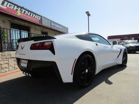 Used 2015 Chevrolet Corvette Stingray Coupe w/ 2LT Preferred Equipment Group RWD image 5