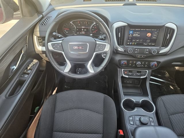 Used 2024 GMC Terrain SLE w/ Driver Convenience Package FWD image 27