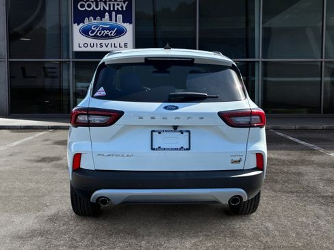 Used 2023 Ford Escape Platinum AWD/4WD image 4