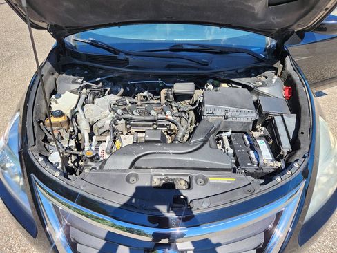 Used 2015 Nissan Altima 2.5 S w/ Power Driver Seat Package FWD image 17