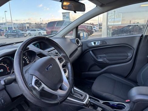 Used 2014 Ford Fiesta SE w/ Comfort Package image 11