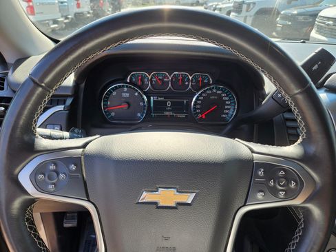 Used 2016 Chevrolet Suburban LT AWD/4WD image 21