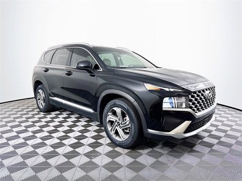 Used 2022 Hyundai Santa Fe SEL w/ Winter Weather Package image 9