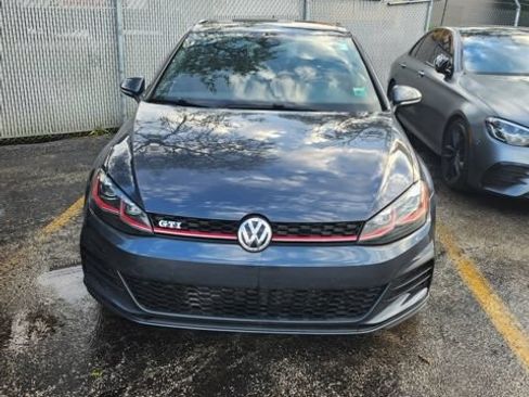 Used 2018 Volkswagen GTI Autobahn FWD image 8