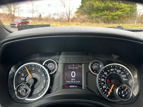 Used 2022 RAM 1500 Big Horn image 11