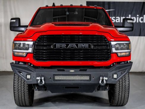 Used 2024 RAM 2500 Laramie w/ Night Edition AWD/4WD image 3