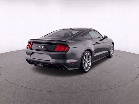 Used 2019 Ford Mustang GT Premium RWD image 3