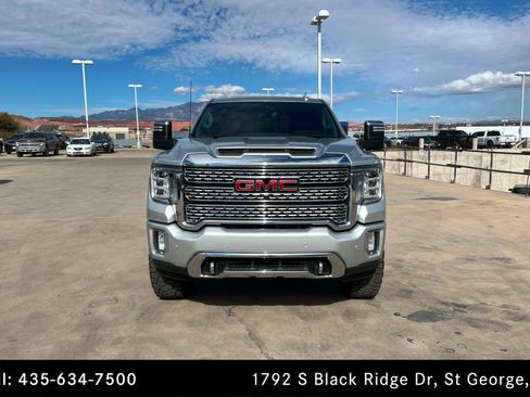 Used 2020 GMC Sierra 3500 Denali w/ Denali Ultimate Package image 8