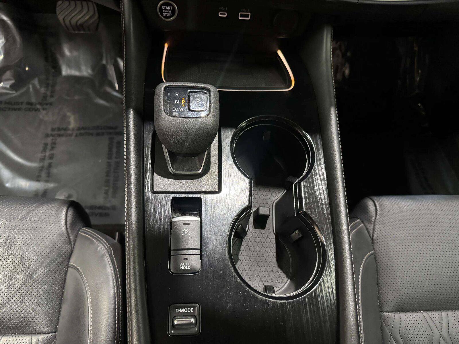 Used 2023 Nissan Rogue Platinum FWD image 25