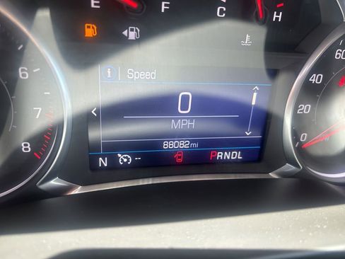 Used 2022 Chevrolet Blazer LT AWD/4WD image 3