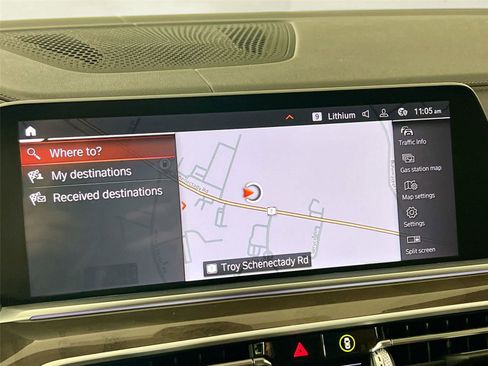 Used 2021 BMW X5 xDrive40i w/ M Sport Package image 14