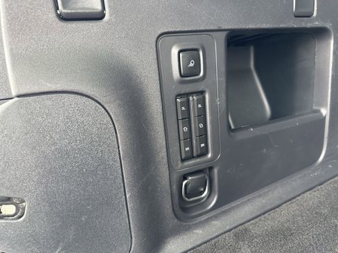 Used 2025 Ford Expedition Max Platinum AWD/4WD image 34