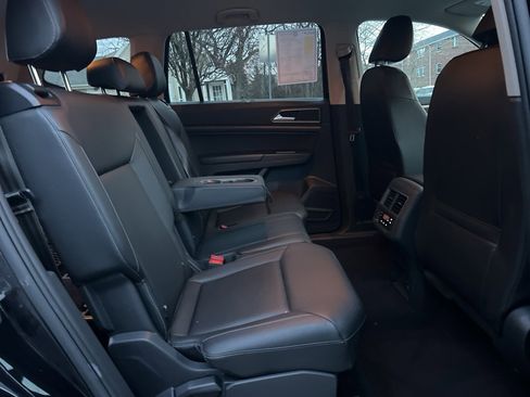 Used 2019 Volkswagen Atlas SE w/ Towing Package image 23