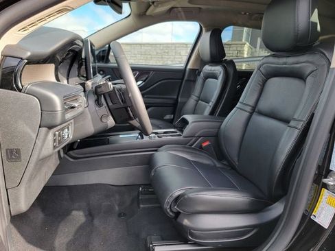 New 2026 Lincoln Corsair Grand Touring AWD/4WD image 19