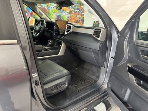 Used 2024 Toyota Tundra Limited AWD/4WD image 53