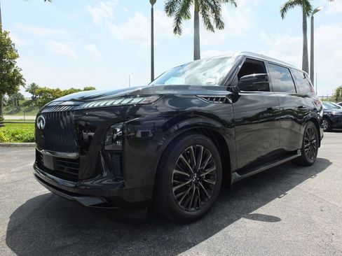 Used 2025 INFINITI QX80 Autograph w/ Autograph Exterior Package AWD/4WD image 19