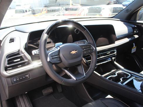 New 2026 Chevrolet Traverse High Country AWD/4WD image 11