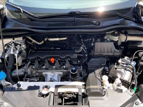 Used 2020 Honda HR-V Sport image 9