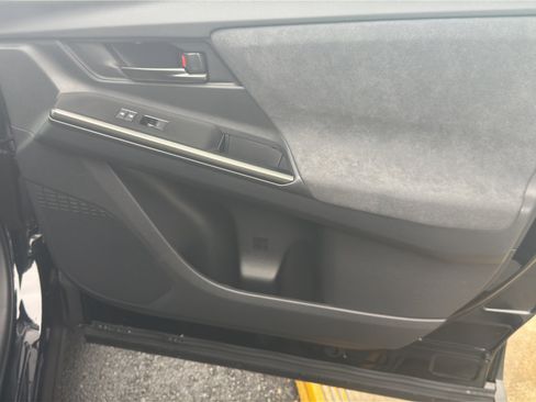 New 2026 Toyota C-HR AWD/4WD image 19
