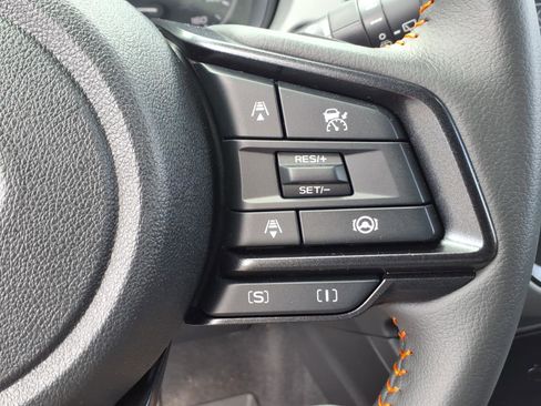 Certified 2025 Subaru Crosstrek 2.5i Limited w/ Crosstrek Mirror Package AWD/4WD image 21