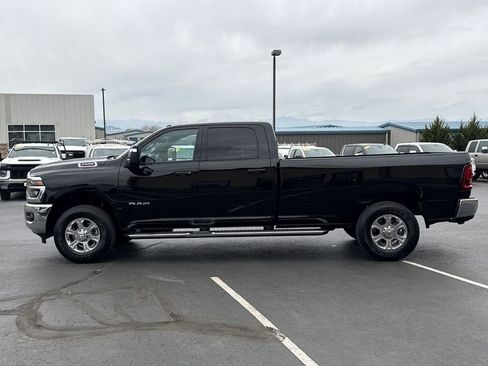 Used 2026 RAM 2500 Big Horn AWD/4WD image 12