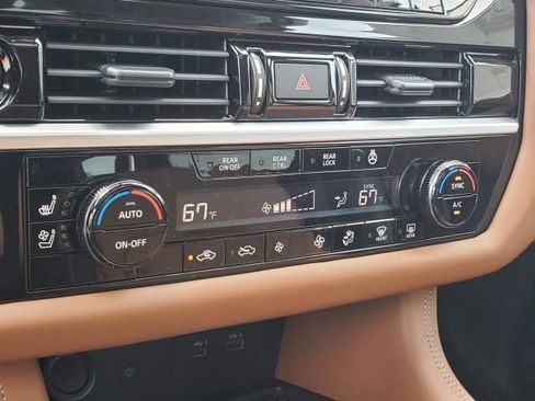 New 2025 Nissan Pathfinder Platinum w/ Cargo Package image 26