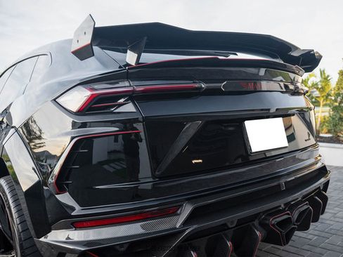 Used 2021 Lamborghini Urus image 46