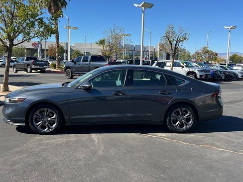 Used 2023 Honda Accord EX image 3