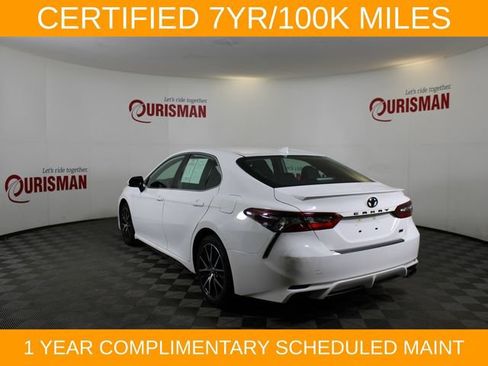 Used 2023 Toyota Camry SE w/ Convenience Package FWD image 4