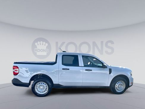 Certified 2025 Ford Maverick XL w/ Equipment Group 102A image 8