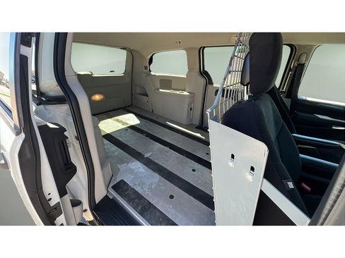 Used 2013 RAM C/V Tradesman w/ UConnect Hands-Free Group FWD image 31