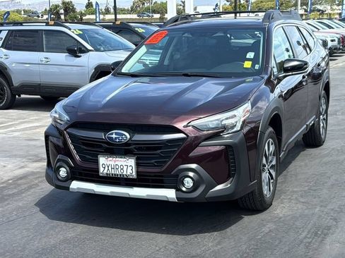 Certified 2024 Subaru Outback Limited AWD/4WD image 3
