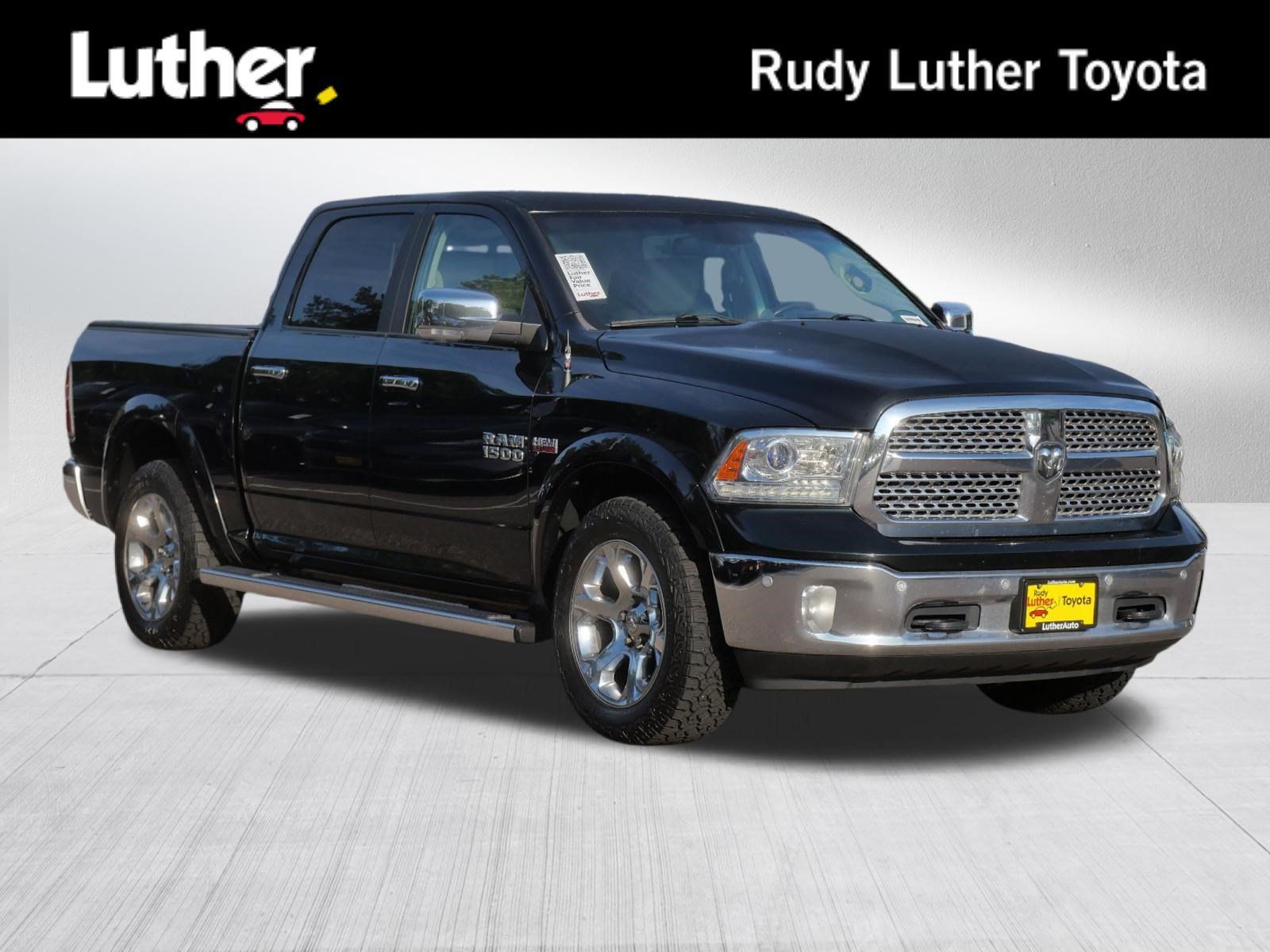 Used 2017 RAM 1500 Laramie w/ Convenience Group AWD/4WD image 1