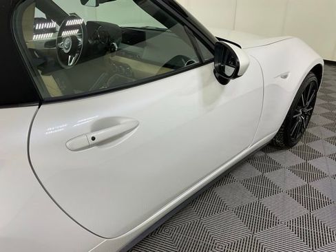 Used 2025 MAZDA MX-5 Miata Grand Touring w/ Weather Package image 15
