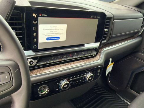 Certified 2024 GMC Sierra 1500 Elevation AWD/4WD image 24