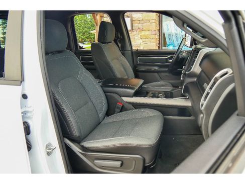 Used 2023 RAM 1500 Big Horn AWD/4WD image 14